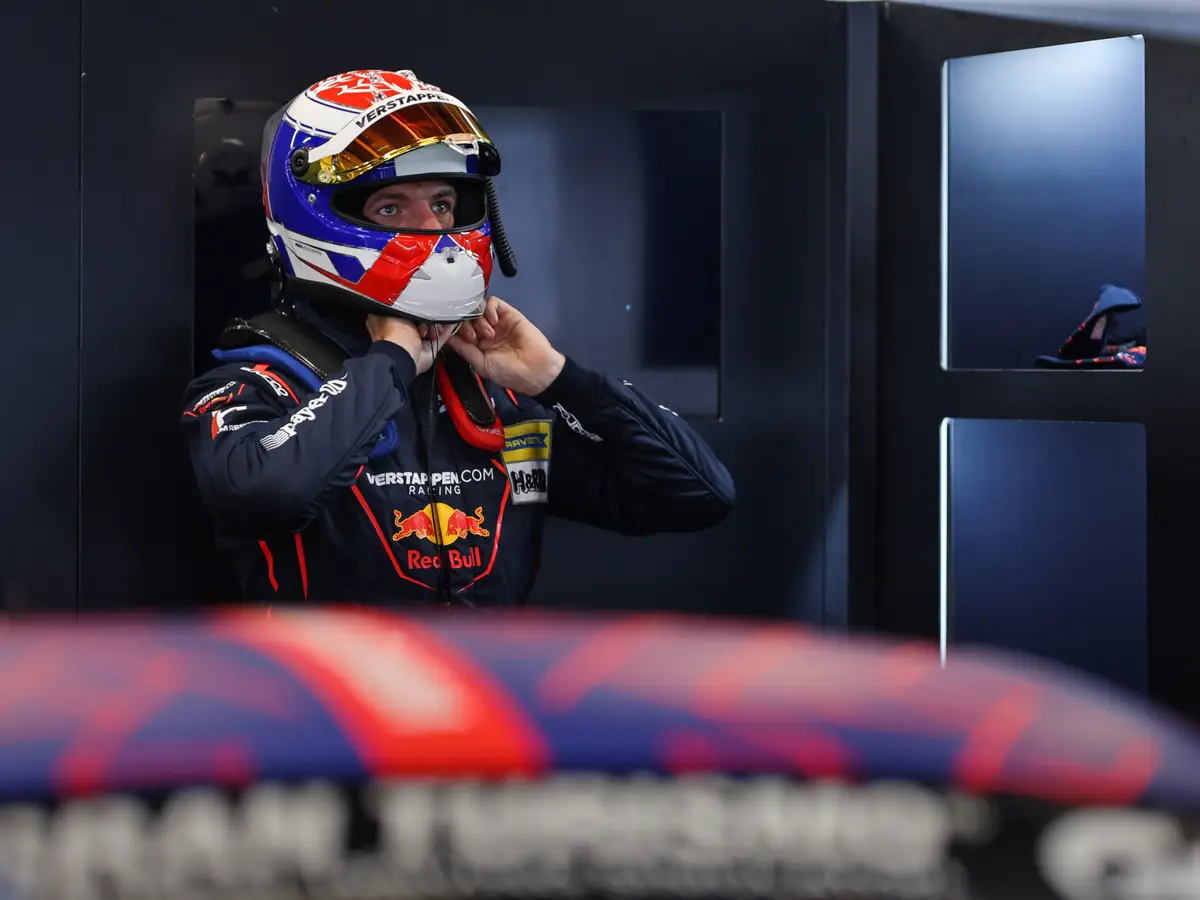 Foto zur News: Bestätigt: Max Verstappen bekommt den "Nordschleifen-Führerschein" ausgestellt!