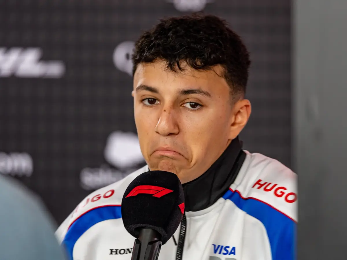 Foto zur News: Baku-Qualifying: Warum Hadjar und nicht Lawson so weit vorn sein sollte