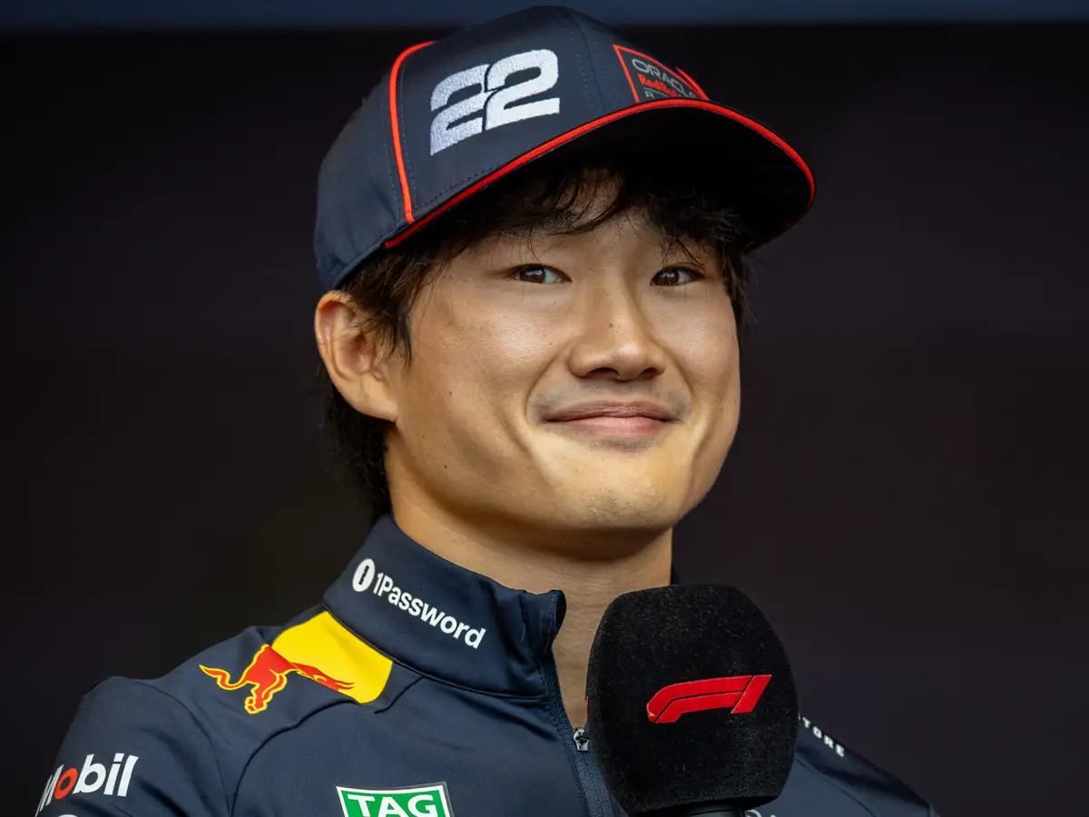 Foto zur News: Starke Longruns, P6 in Q3: Steht Yuki Tsunoda jetzt vor dem Durchbruch?