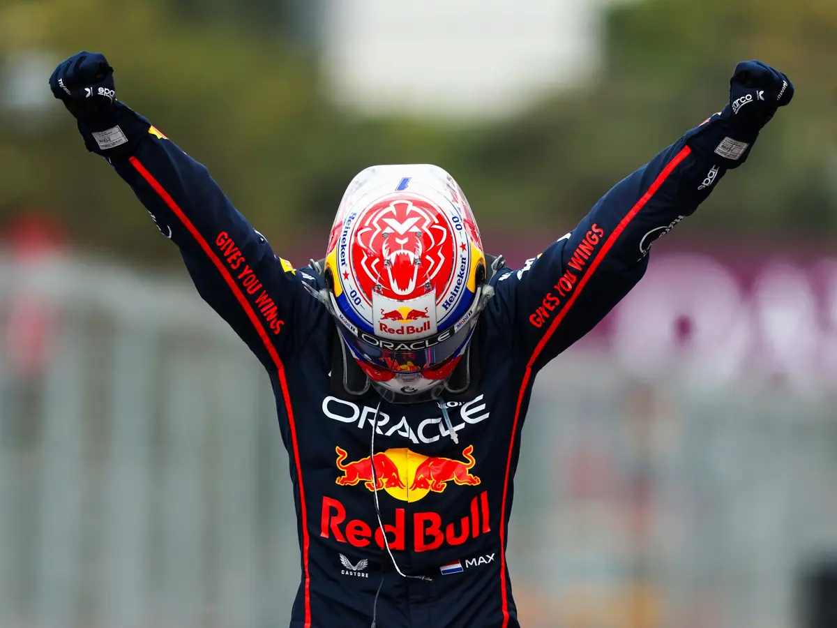 Foto zur News: Wer letzte Nacht am besten geschlafen hat: Max Verstappen