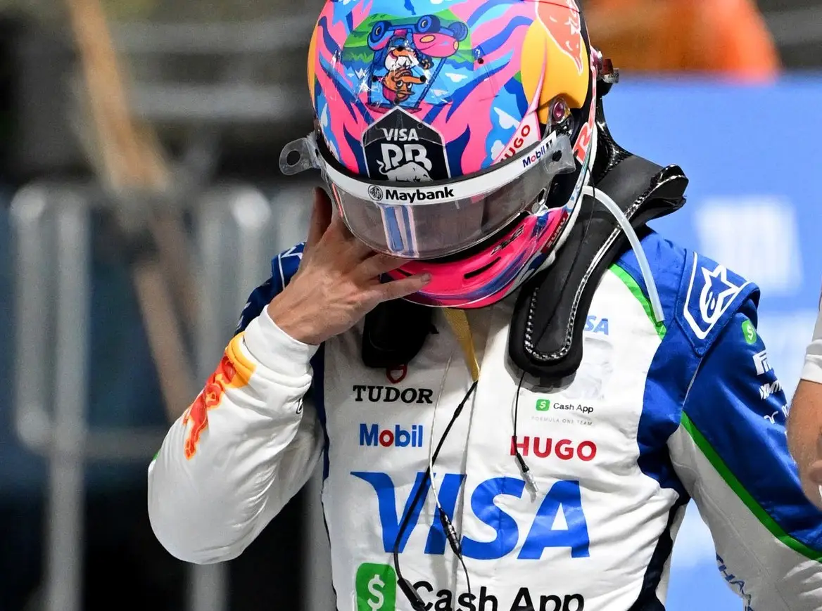Foto zur News: Formel 1 Singapur: Liam Lawson crasht schon wieder!
