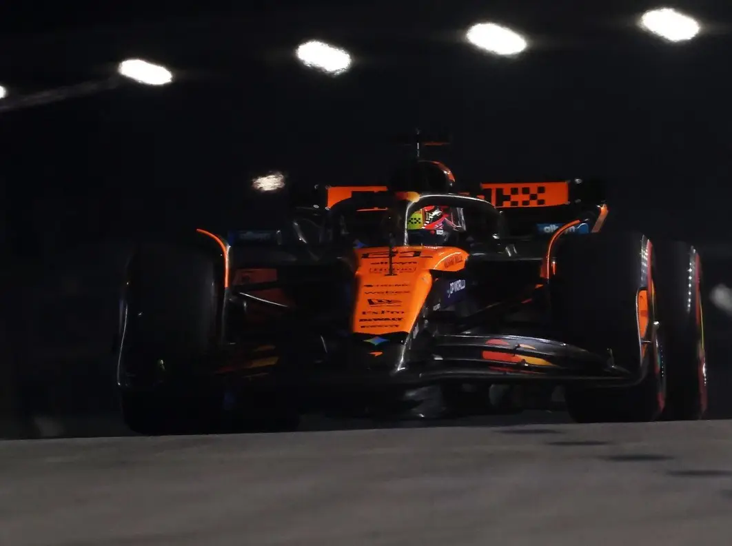 Foto zur News: Nach Qualifying-Pleite in Singapur: McLaren erkennt ein "Muster"