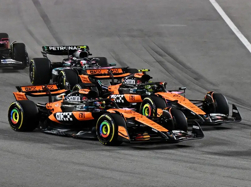 Foto zur News: Teamfrieden auf der Kippe: So will McLaren den Fahrerstreit lösen