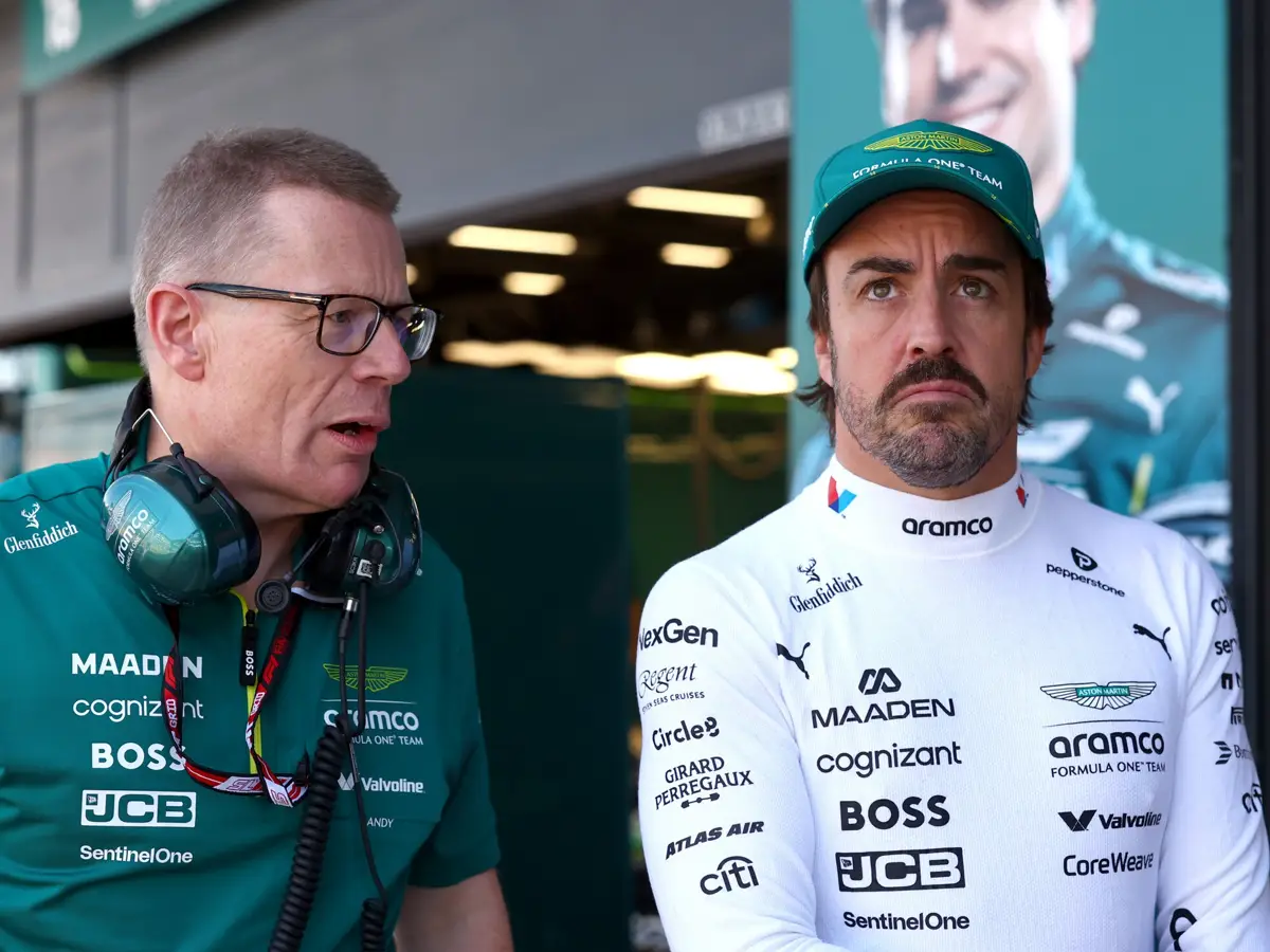 Foto zur News: Aston Martin dementiert Alonso-Rücktritt: "Keine Gespräche über 2026 hinaus"