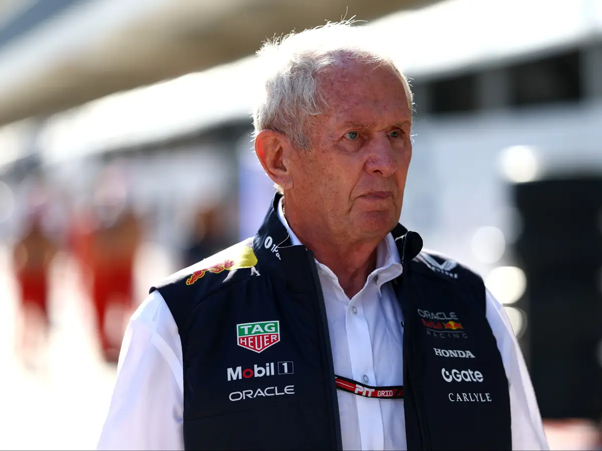 Foto zur News: Marko: Tsunodas Leistung "traurig" im Vergleich zu Verstappen