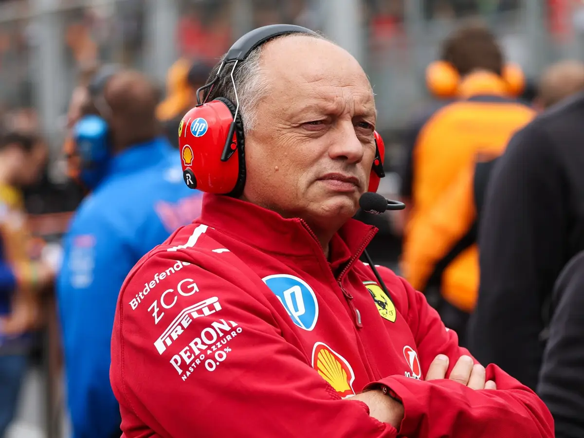 Foto zur News: Ferrari reagiert auf Horner-Gerüchte: Elkann bekennt sich zu Vasseur