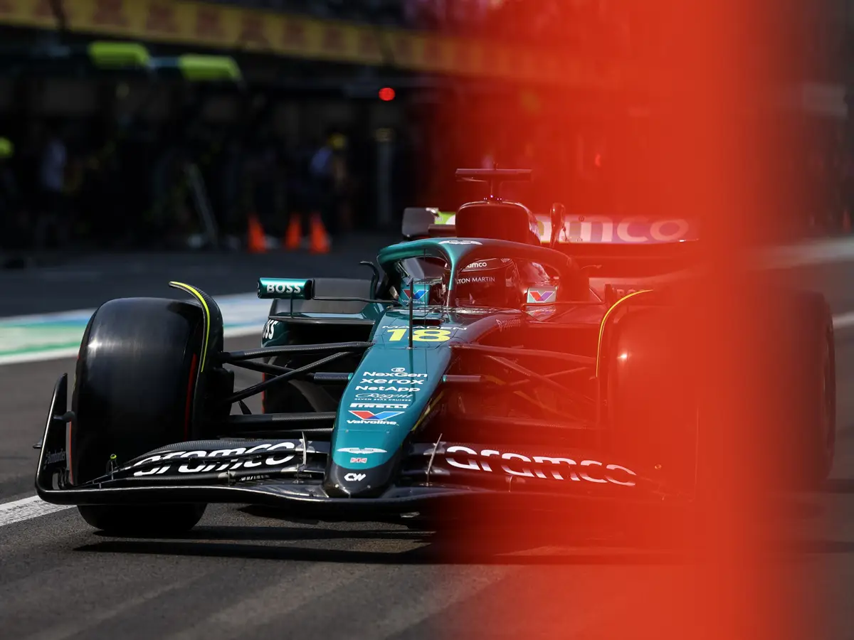 Pirelli sieht Rot: Mexiko wird offenbar wieder ein klassisches Einstopp-Rennen Foto zur News: Pirelli dämpft Erwartungen: Warum die Einstoppstrategie wieder am besten ist