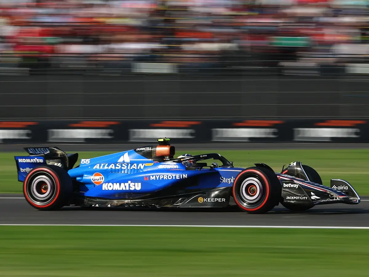 Carlos Sainz fühlt sich im Willams immer mehr zuhause Foto zur News: Sainz in Mexiko-Quali im Williams-Flow: "Nirgendwo war es so perfekt"
