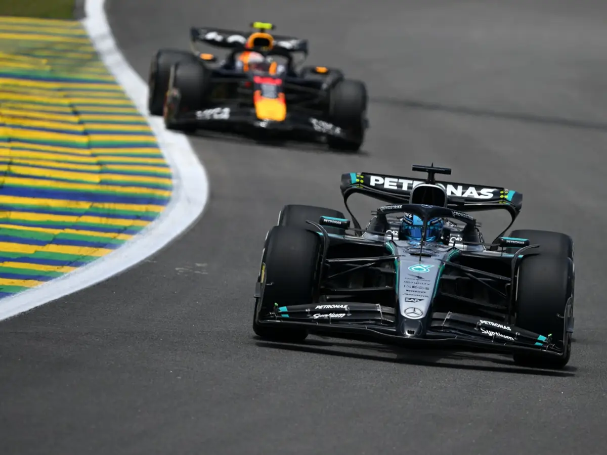 Foto zur News: Russell erwartet 2026 "Überholmanöver an ungewöhnlichen Stellen"