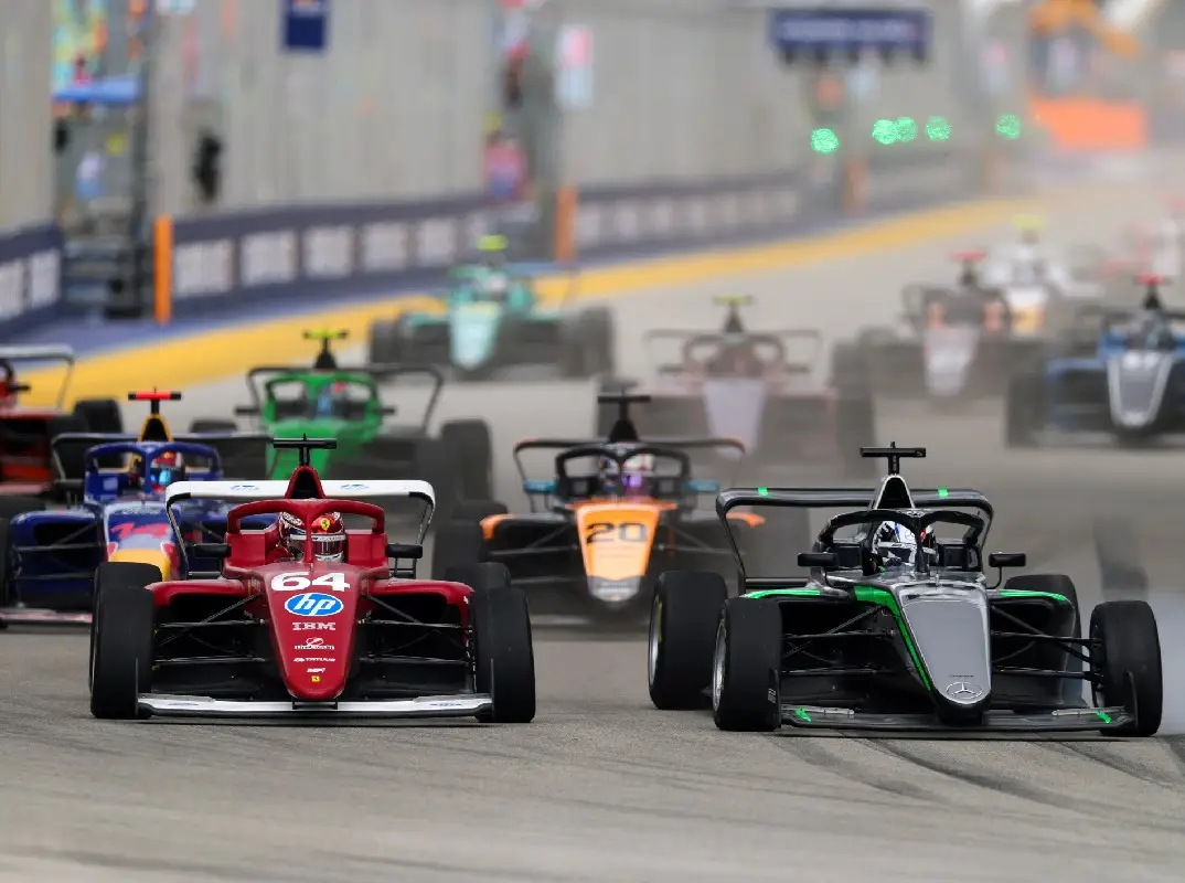 Foto zur News: F1-Academy: Alle zehn Formel-1-Teams bleiben an Bord