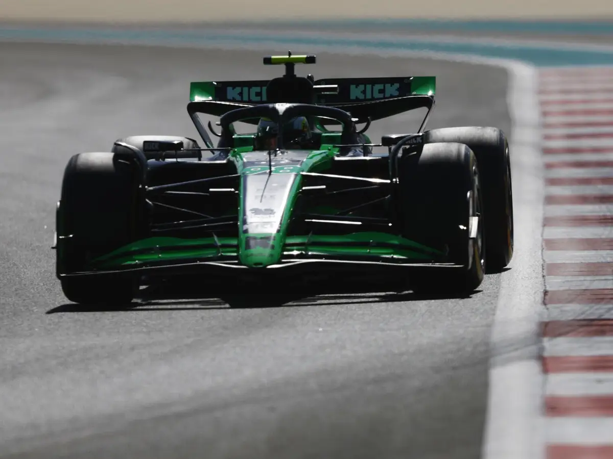 Foto zur News: Übersicht: Wer bei den Testfahrten in Abu Dhabi im Auto sitzt