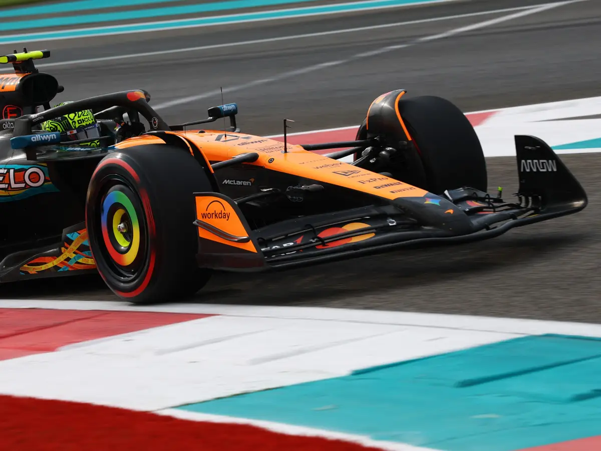 Foto zur News: Formel 1 Abu Dhabi: Nur 0,008 Sekunden zwischen Norris und Verstappen!