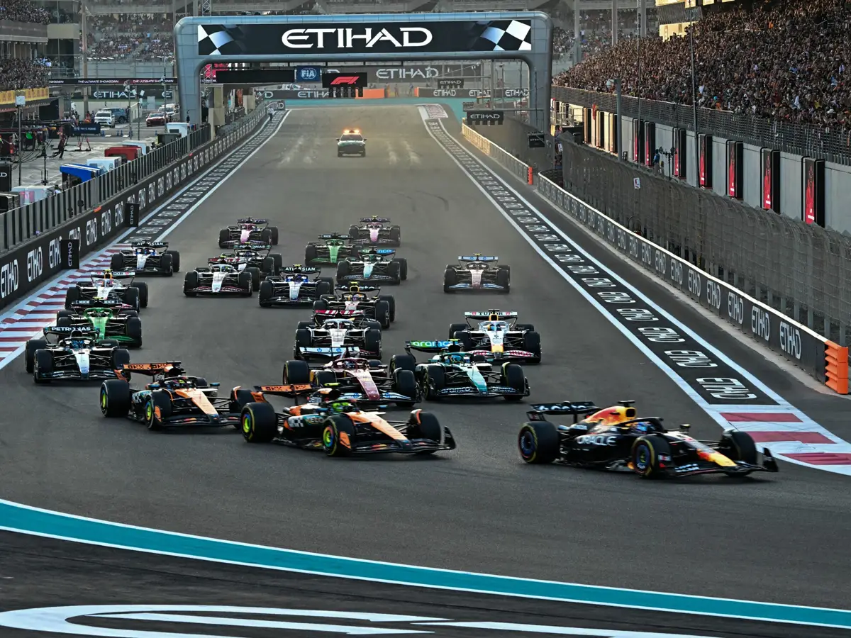 Foto zur News: TV-Quoten Abu Dhabi: Millionenpublikum beim Formel-1-Finale