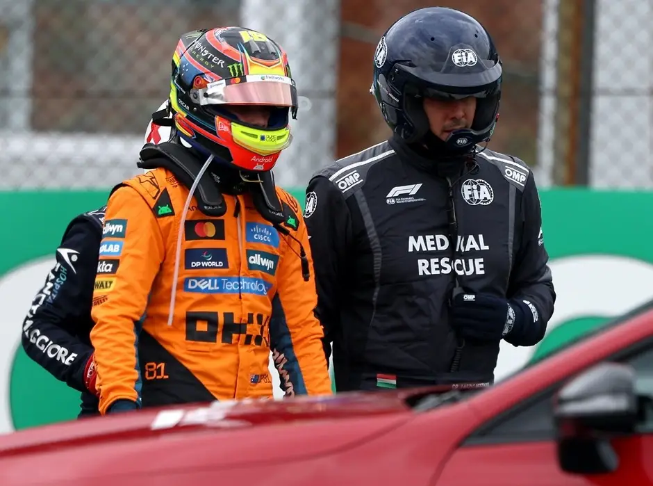 Foto zur News: 34 Punkte Vorsprung verspielt: Grosjean analysiert Piastris unerklärlichen Einbruch