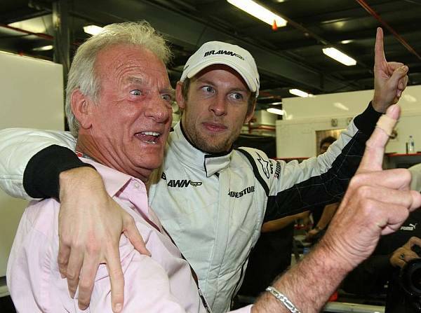 Foto zur News: Button: Erstes Rennen ohne "Papa Schlumpf"