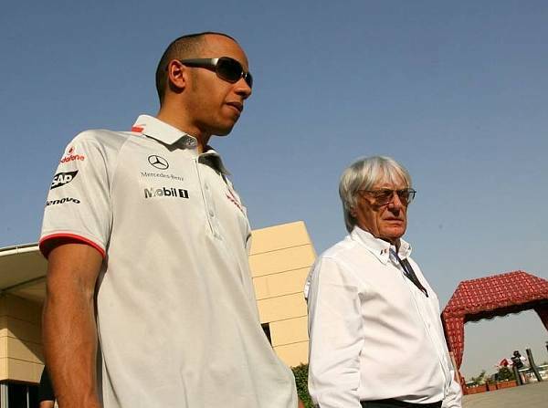 Foto zur News: Möglicher Red-Bull-Deal: Hamilton widerspricht Ecclestone