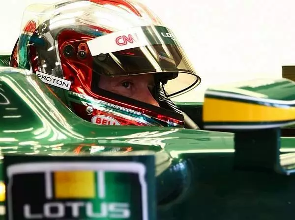 Jarno Trulli Foto zur News: Lotus: Emotionaler Auftritt vor Heimpublikum