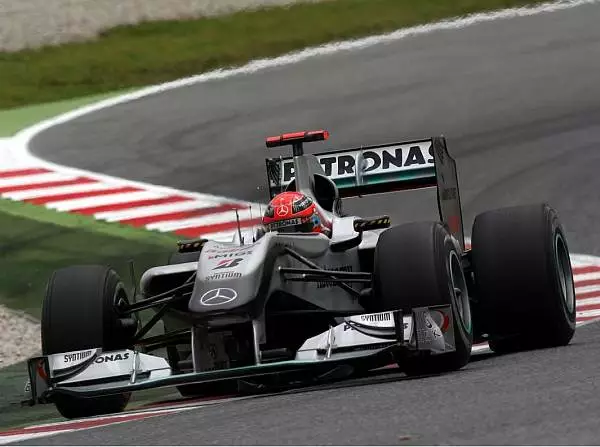 Michael Schumacher Foto zur News: Mercedes ist ernüchtert: Schritt war nicht groß genug