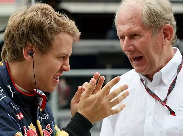 Sebastian Vettel, Helmut Marko (Motorsportchef) Foto zur News: Vettel Opfer der Technik: Rätselraten nach Qualifying