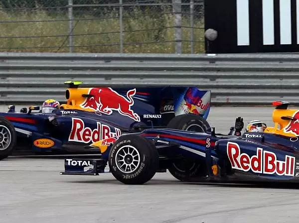 Foto zur News: Analyse ergibt: Webber musste Benzin sparen!