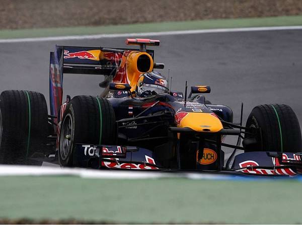 Foto zur News: Drittes Training: Red Bull vs. Ferrari