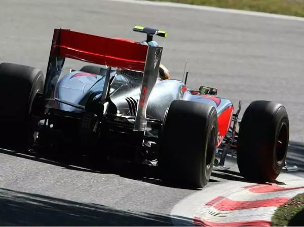 Lewis Hamilton Foto zur News: McLaren: "Wir fühlen uns zuversichtlich"
