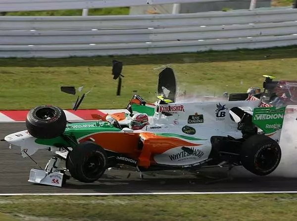 Foto zur News: Bitterer Doppelausfall für Force India