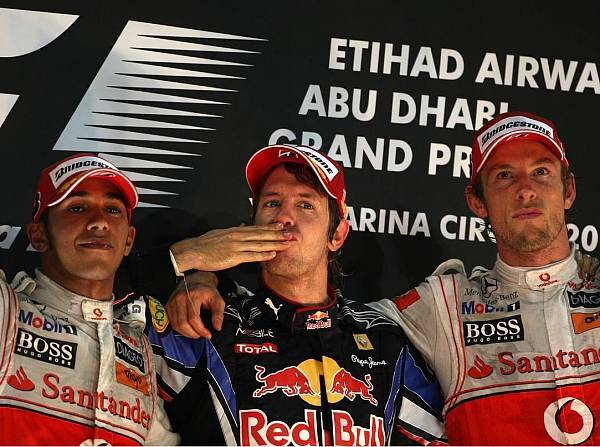 Foto zur News: Ferrari pokert falsch, Vettel Weltmeister!