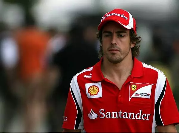 Fernando Alonso Foto zur News: Ferrari ernüchtert: Nur die dritte Kraft
