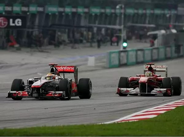 Foto zur News: Hamilton schäumt über 20-Sekunden-Strafe