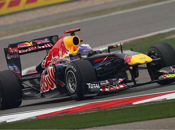 Foto zur News: Vettel-Bestzeit zum Auftakt in Schanghai