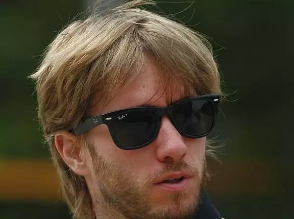 Foto zur News: Heidfeld und das Team wachsen zusammen