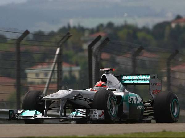 Foto zur News: Drittes Training: Muss Red Bull auch Mercedes fürchten?