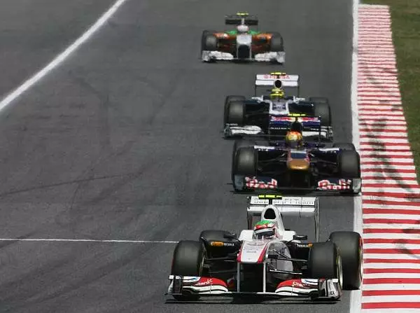 Sergio Perez, Jaime Alguersuari, Pastor Maldonado Foto zur News: Sauber sieht sich auf dem richtigen Weg
