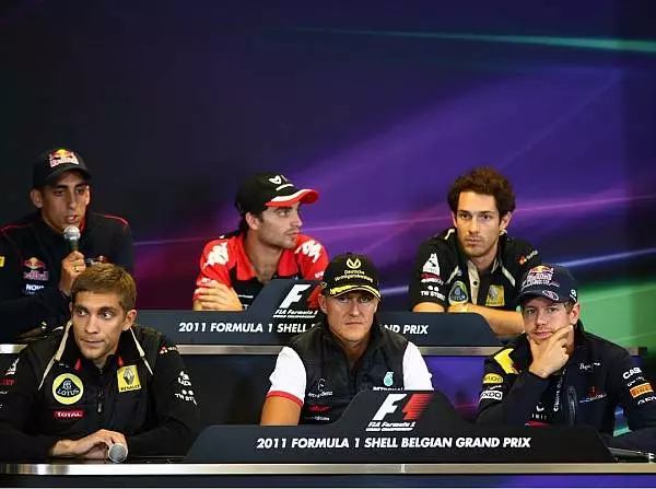 Sebastien Buemi, Jerome D'Ambrosio, Bruno Senna, Witali Petrow, Michael Schumacher, Sebastian Vettel Foto zur News: FIA-PK: Die Fahrer schwärmen von Spa