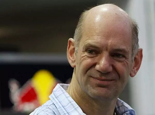 Foto zur News: Newey: "Manchmal kommen die Ideen unter der Dusche"