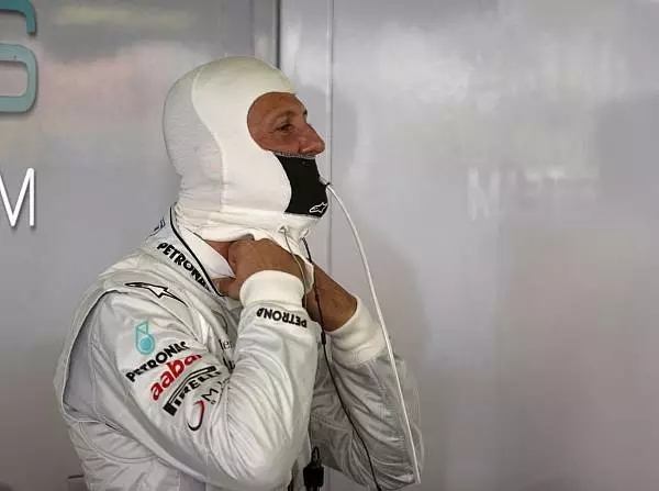 Foto zur News: Schumacher: Nur noch drei Punkte hinter Rosberg