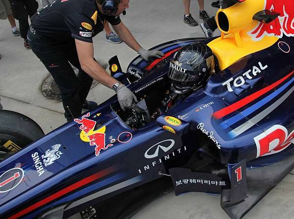 Foto zur News: Keine Strafe: Vettel darf zweiten Startplatz behalten