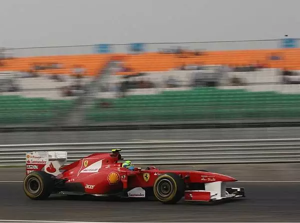 Foto zur News: Premiere in Indien: Massa vor Vettel