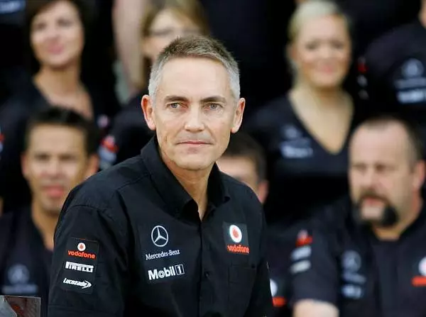 Foto zur News: Whitmarsh: "Ohne Red Bull wären wir die große Nummer"