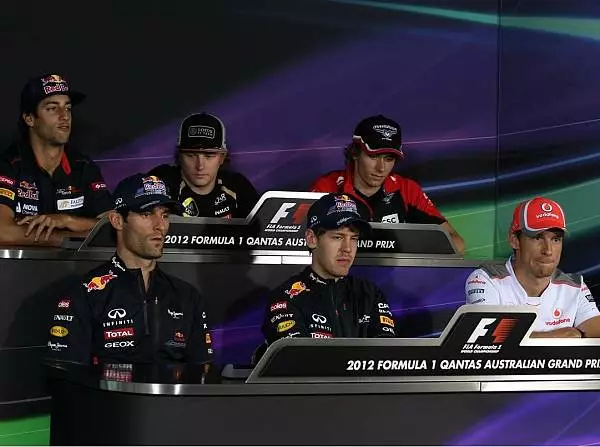 Daniel Ricciardo, Kimi Räikkönen, Charles Pic, Jenson Button, Mark Webber, Sebastian Vettel Foto zur News: FIA-PK: "Eigentlich ist alles wie früher"