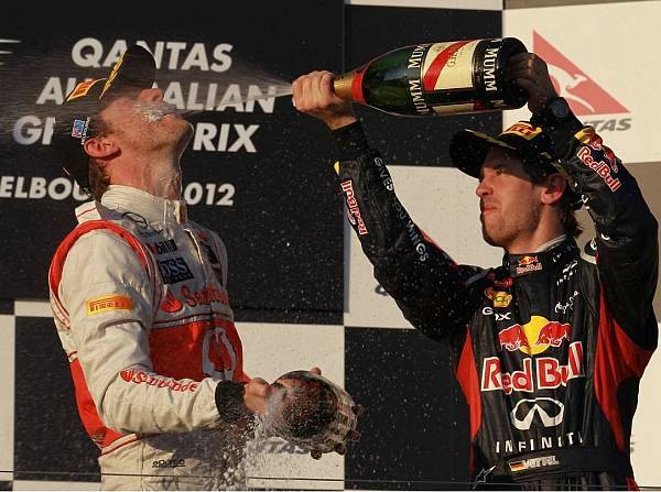 Foto zur News: Melbourne: Vettels Aufholjagd endet bei Button