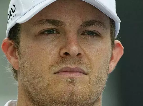 Nico Rosberg Foto zur News: Rosberg: "Hätten massives Problem erahnen können"