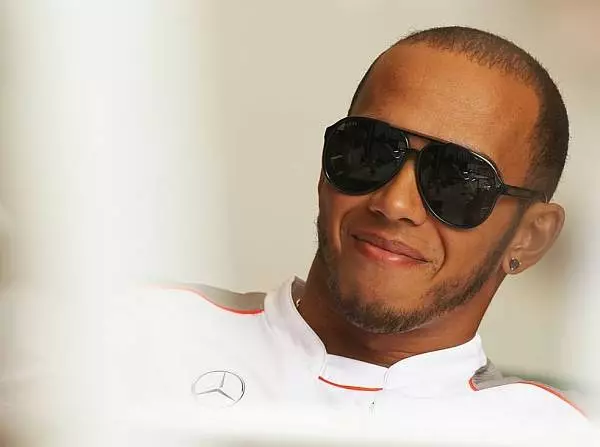 Lewis Hamilton Foto zur News: Hamilton: "Ich gebe alles"