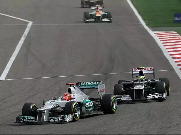 Michael Schumacher Foto zur News: Mercedes: Aufholjagd wird mit Punkten belohnt