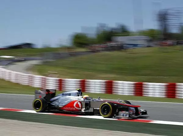 Foto zur News: Pole aberkannt: Hamilton auf dem letzten Startplatz!