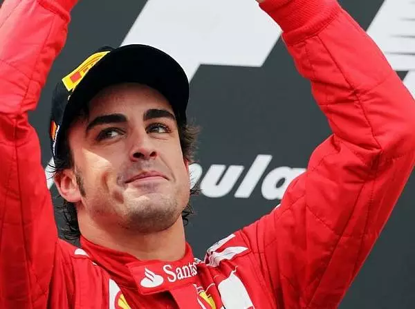 Foto zur News: Ferrari zufrieden mit der Alonso-Show