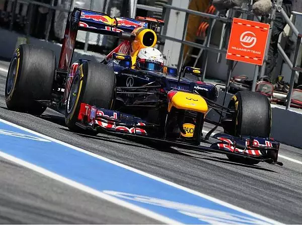 Sebastian Vettel Foto zur News: Vettel verteidigt Schumacher: "War ein Rennunfall"