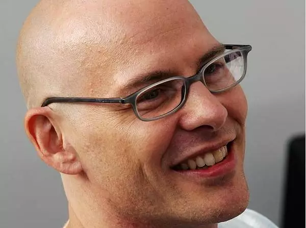 Foto zur News: Villeneuve: Räikkönen läuft Gefahr, Cockpit zu verlieren
