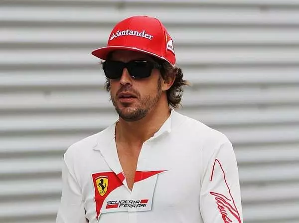 Fernando Alonso Foto zur News: Alonso meint die Reifen zu verstehen